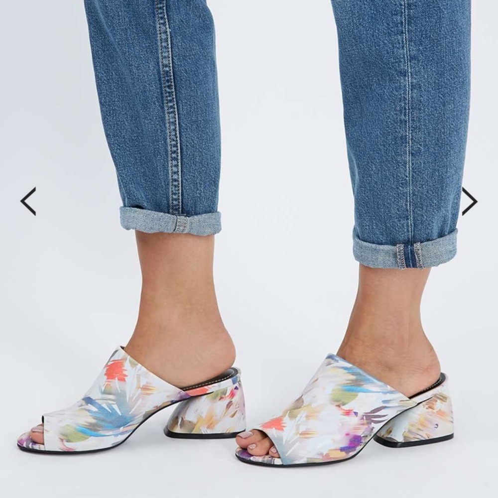 Topshop “Peru” Mules